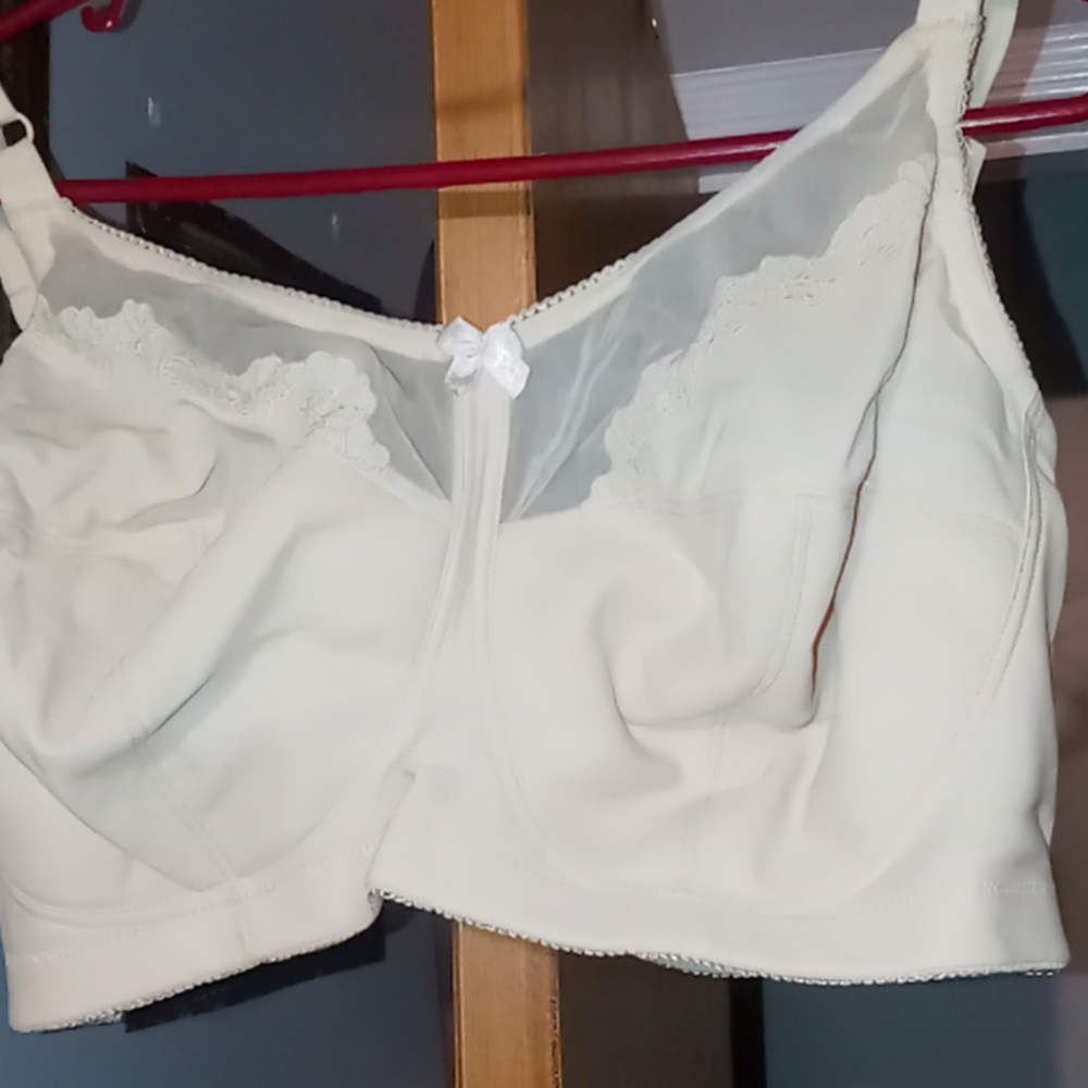 Bra
